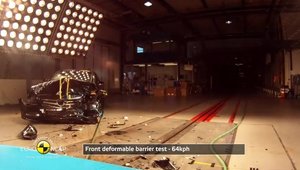 Noul Mercedes C-Class obtine cinci stele la testele EuroNCAP