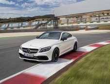 Noul Mercedes C63 AMG Coupe