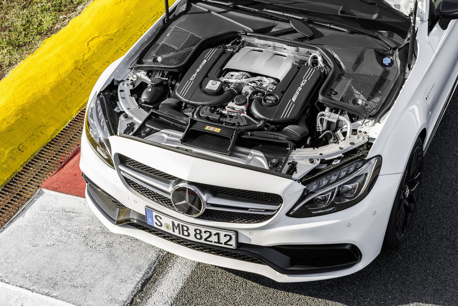 Noul Mercedes C63 AMG Coupe