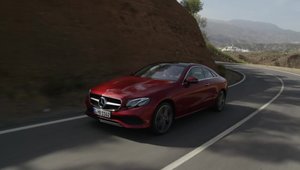 Noul Mercedes E-Class Coupe in actiune