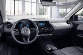 Noul Mercedes GLA - Varianta de baza