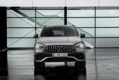 Noul Mercedes GLA45 AMG