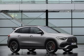 Noul Mercedes GLA45 AMG