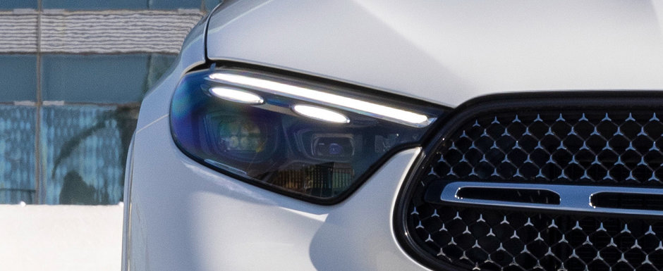 Noul Mercedes GLC a debutat oficial. Nemtii nu ofera decat motorizari in patru cilindri, de 2.0 litri. Galerie foto completa Noul Mercedes GLC a debutat oficial. Nemtii nu ofera decat motorizari in patru cilindri, de 2.0 litri. Galerie foto completa