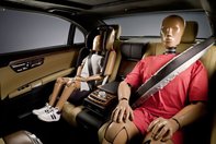 Noul Mercedes S-Class va fi dotat cu airbag pentru centura