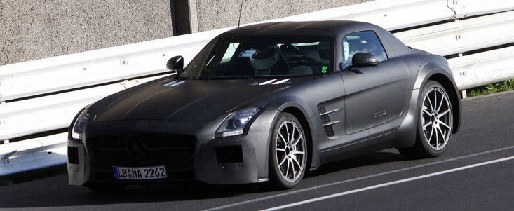 Noul Mercedes SLS AMG Black Series, surprins in primele fotografii spion