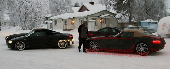 Noul Mercedes SLS AMG Roadster, surprins in teste alaturi de Audi R8 Spyder!