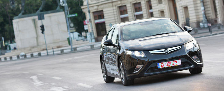 Noul Opel Ampera, disponibil de astazi si in Romania Noul Opel Ampera, disponibil de astazi si in Romania