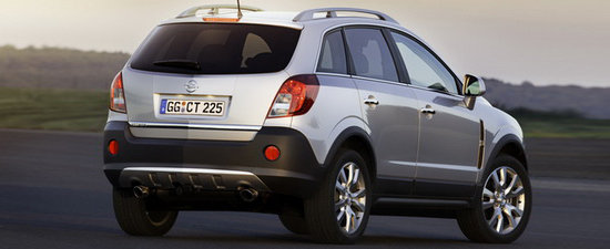 Noul Opel Antara imbina abilitatile de conducere off-road cu eleganta urbana