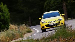 Noul Opel Astra GTC: aspect energic, conducere energica