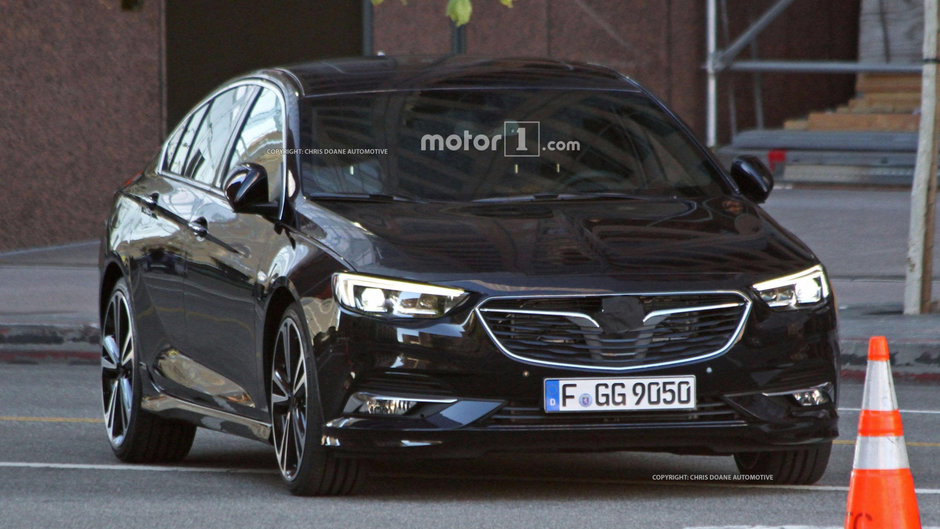 Noul Opel Insignia complet necamuflat