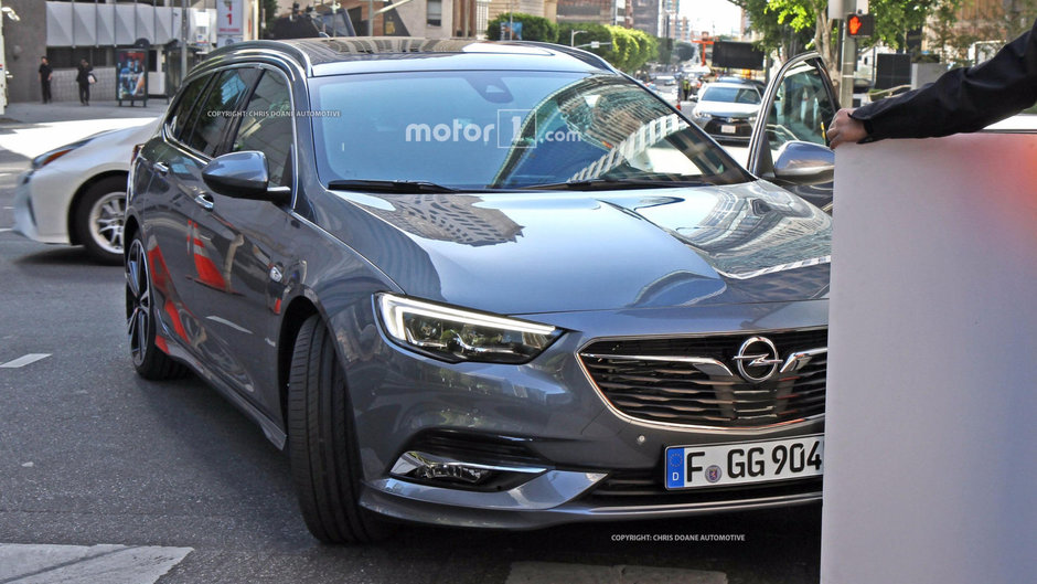 Noul Opel Insignia complet necamuflat