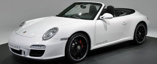 Noul Porsche 911 Carrera GTS reprezinta simbioza perfecta intre Carrera S si GT3