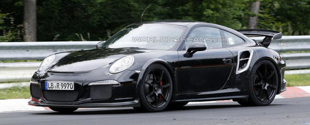 Noul Porsche 911 GT2 isi face aparitia in primele imagini spion!