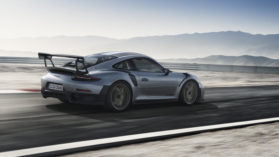 Noul Porsche 911 GT2 RS