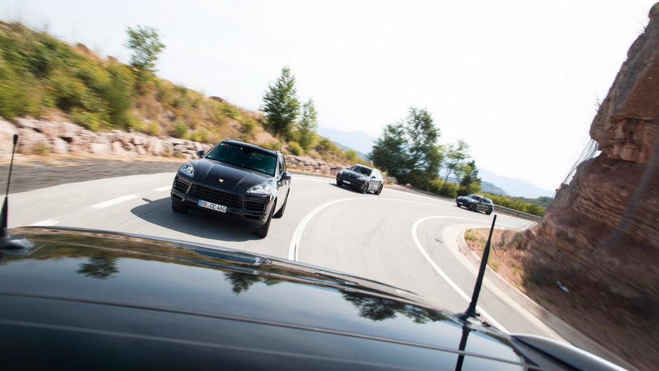 Noul Porsche Cayenne - Poze spion