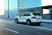 Noul Porsche Cayenne - Primele fotografii oficiale!