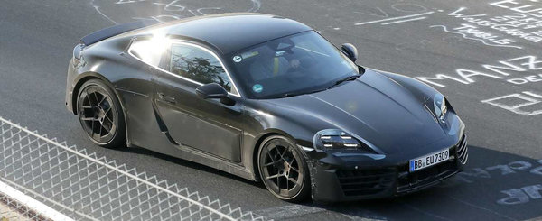 Noul Porsche Cayman Electric, surprins in cele mai clare poze de pana acum. Cum arata controversatul model pe baterii din Stuttgart