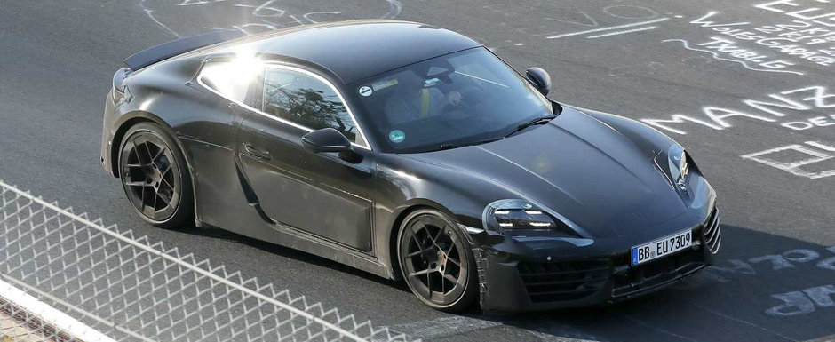 Noul Porsche Cayman Electric, surprins in cele mai clare poze de pana acum. Cum arata controversatul model pe baterii din Stuttgart Noul Porsche Cayman Electric, surprins in cele mai clare poze de pana acum. Cum arata controversatul model pe baterii din Stuttgart