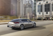 Noul Porsche Panamera Turbo S