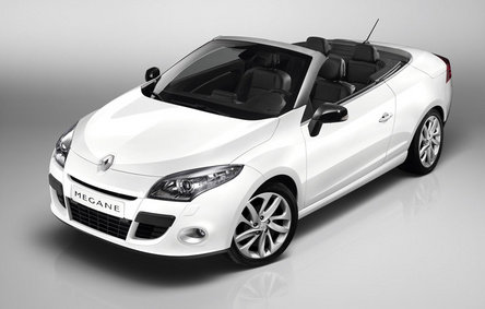 Noul Renault Megane CC se pregateste pentru Geneva Auto Show