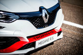 Noul Renault Megane RS Trophy-R