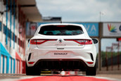 Noul Renault Megane RS Trophy-R