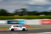 Noul Renault Megane RS Trophy-R