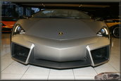 Noul Reventon Roadster a ajuns in showroom-uri!