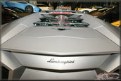Noul Reventon Roadster a ajuns in showroom-uri!