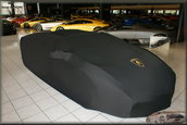 Noul Reventon Roadster a ajuns in showroom-uri!