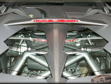 Noul Reventon Roadster a ajuns in showroom-uri!