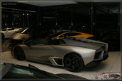 Noul Reventon Roadster a ajuns in showroom-uri!