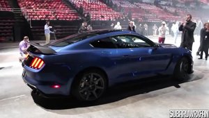 Noul Shelby GT350R suna absolut demential, chiar si la ralanti