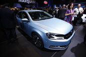 Noul Volkswagen Passat  - Poze Live
