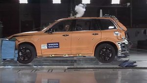 Noul Volvo XC90 - Crash Test