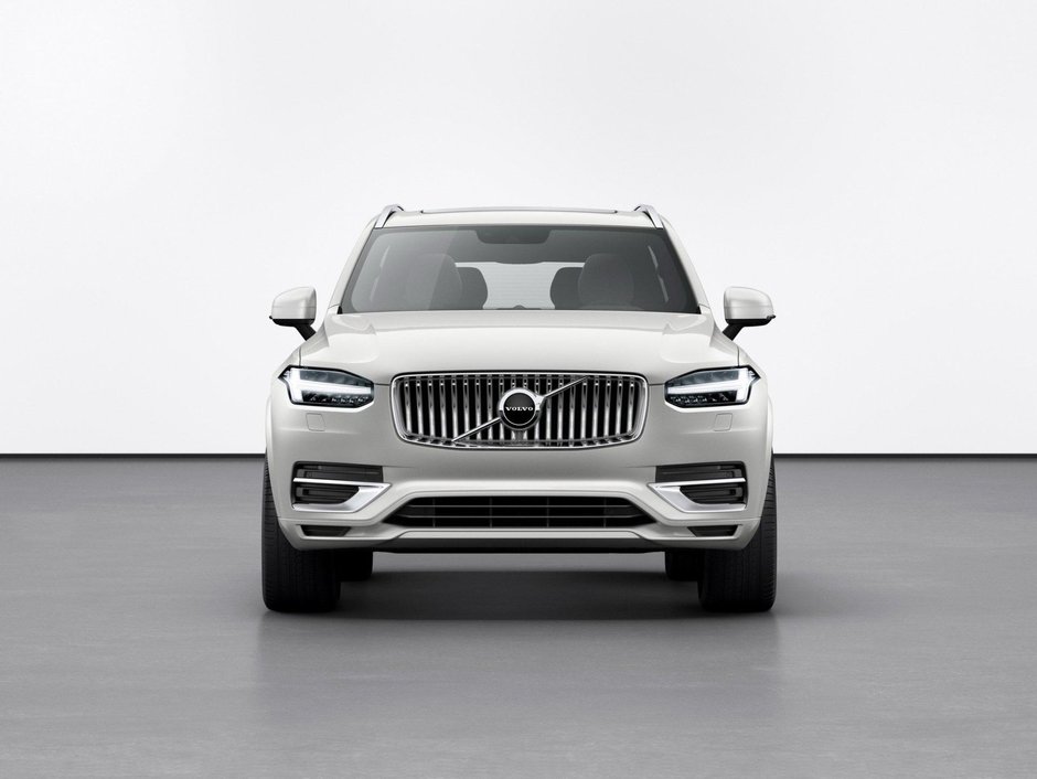 Noul Volvo XC90 facelift