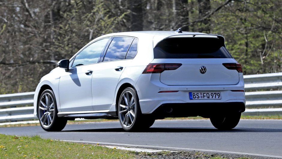 Noul VW Golf R pe 'Ring