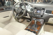 Noul VW Touareg - Primele imagini live!