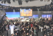 Noul VW Touareg - Primele imagini live!