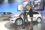 Noul VW Touareg - Primele imagini live!