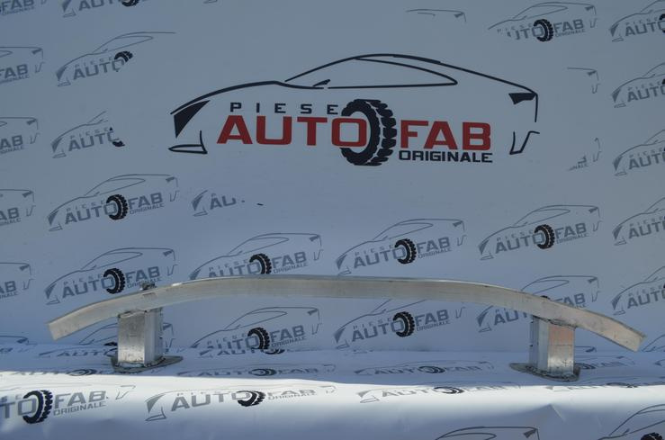 Întăritură spate Jeep Cherokee an 2013-2019 YEQL5K7SFC