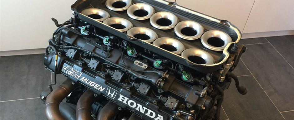 Nu mai lipseste decat masina pe care sa fie montat. Uite cu cat se vinde acest motor V10 din Formula 1 Nu mai lipseste decat masina pe care sa fie montat. Uite cu cat se vinde acest motor V10 din Formula 1