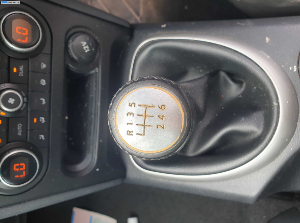 Nuca cu Manson Piele Cutie Viteze 6 Trepte Nissan Qashqai J10 2007 - 2013 [K6633]