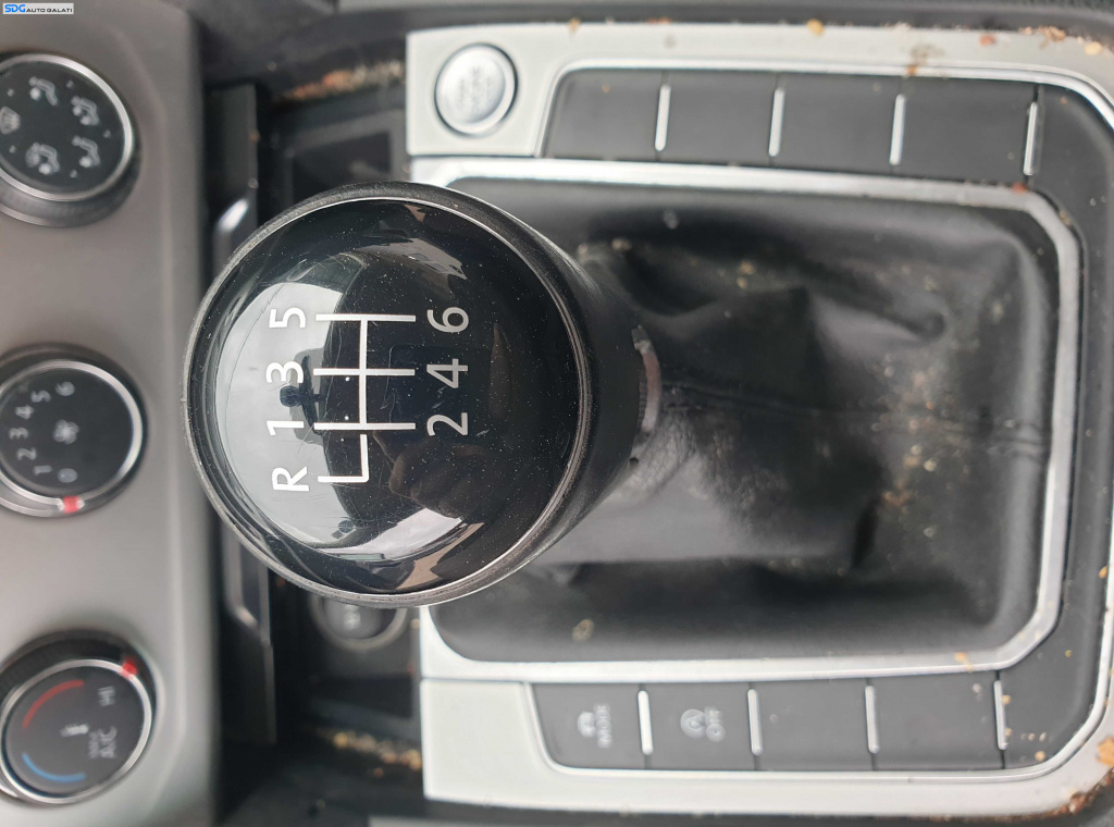 Nuca cu Manson Piele Cutie Viteze Manuala 6 Trepte Volkswagen Passat B8 2014 - 2023 [K4729]