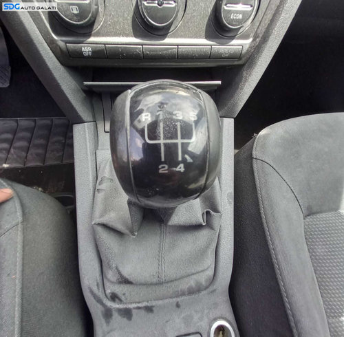 Nuca cu Manson Piele in 5 Trepte cu Uzura la Manson Skoda Octavia 2 2004 - 2008 [0644]