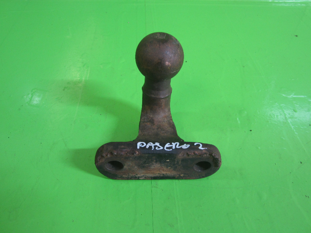 NUCA / CUI CARLIG REMORCARE MITSUBISHI PAJERO 2 4x4 FAB. 1991 - 1999 ⭐⭐⭐⭐⭐