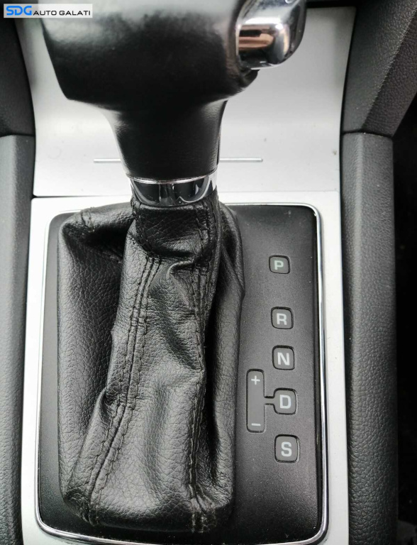 Nuca Manson Piele de la Maneta Schimbator Viteze Cutie Automata Skoda Octavia 2 2004 - 2013