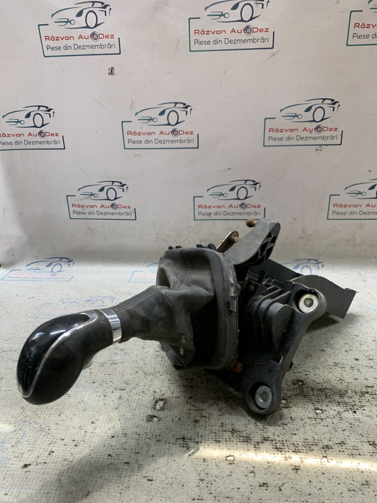 Nuca schimbător 5+1 trepte BMW X1 - Motorina 2010, -