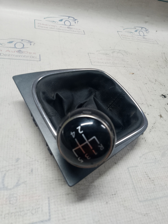 Nuca schimbător 5+1 trepte Volkswagen Golf 5 2008